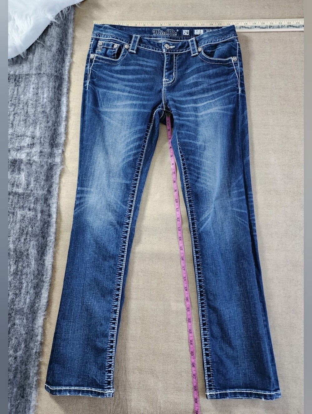 Miss Me Jeans Angel Wing Embellished 29 Women Easy Straight - Picture 9 of 12